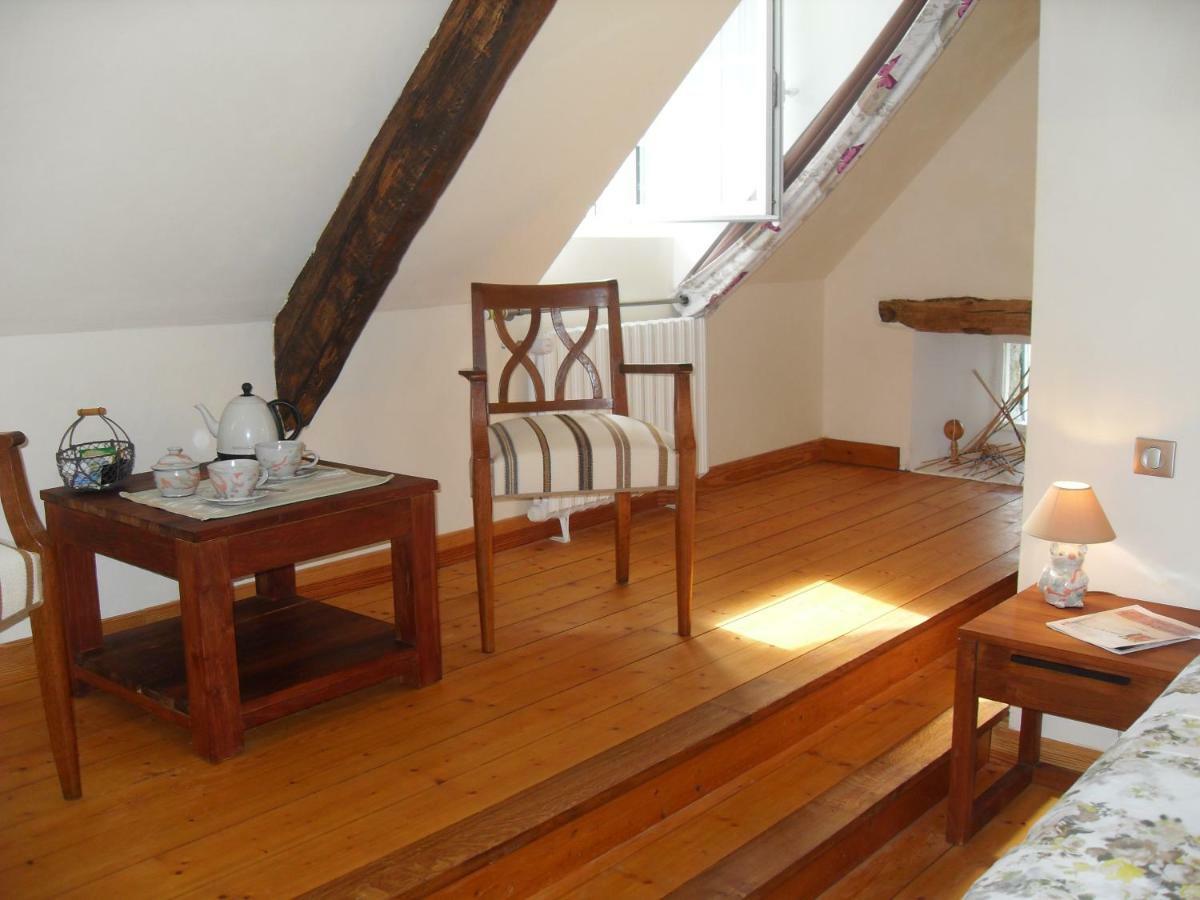 Les Goubelins Bed & Breakfast La Lande-d'Airou Dış mekan fotoğraf
