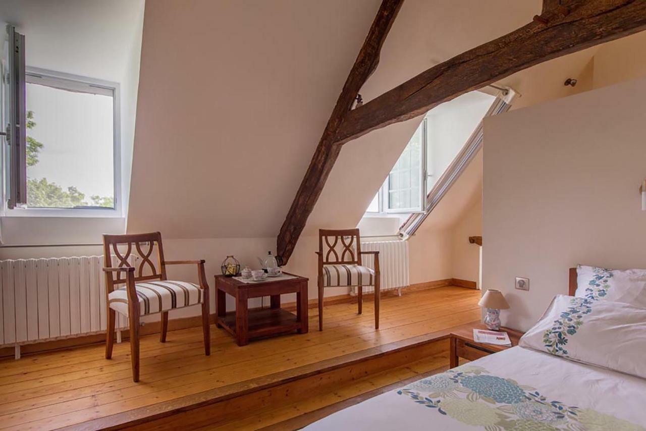 Les Goubelins Bed & Breakfast La Lande-d'Airou Dış mekan fotoğraf